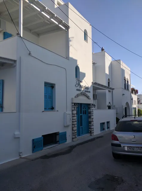 Fragias Boutique Studios & Apartments