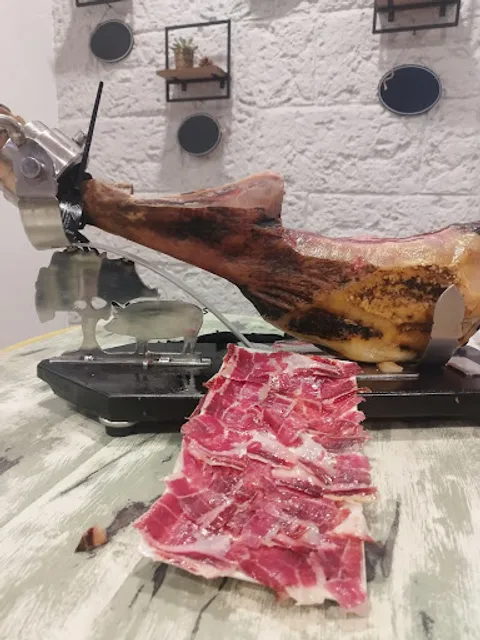 Café Bar De Tapes Deja Vu