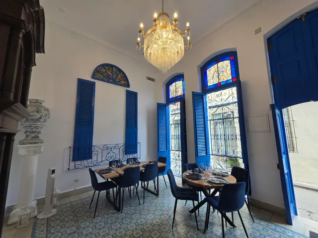 Iris Restaurant 🧿