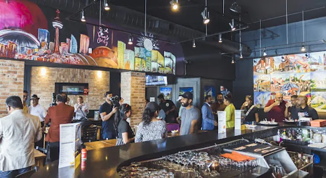 Social 7 Bar & Grill