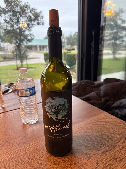 Middle Oak Wines