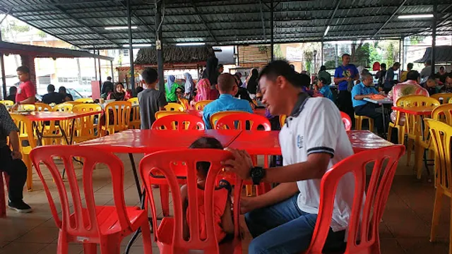 Medan Selera Kg Batu Muda