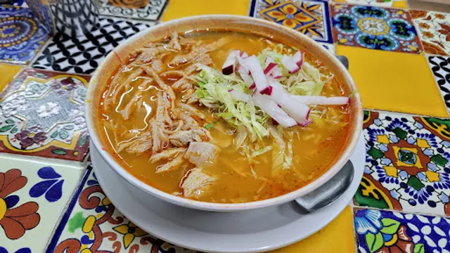 Los 7 Pozoles Suc. Centro