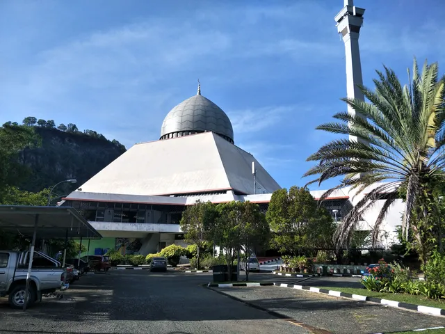 Sandakan District Mosque
