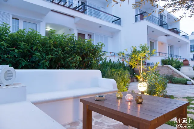 Hotel Apartments Elena