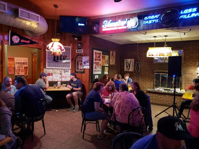 Andy Gavin's Eatery & Pub