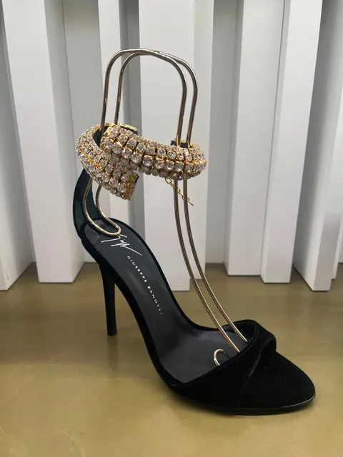 Giuseppe Zanotti