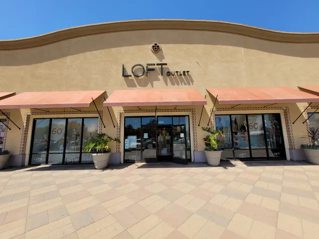 LOFT Outlet