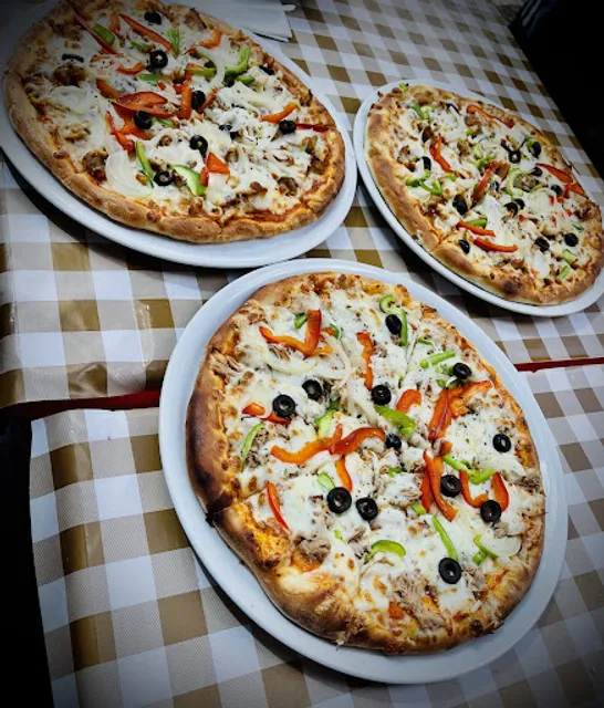 Talha halal kebab and pizza