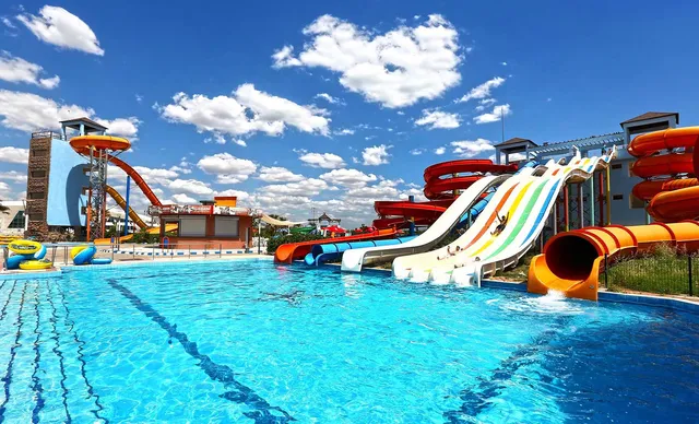 Move Aqua Park