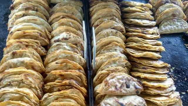 Sabrosos Tacos de Barbacoa Leo