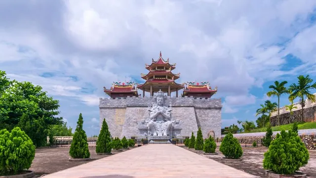 Taman Pantai Golden Prawn