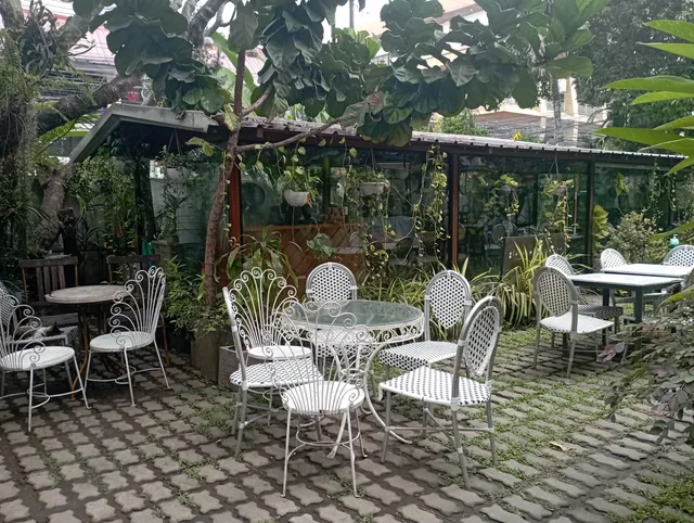 Huckleberry Southern Kitchen & Bar