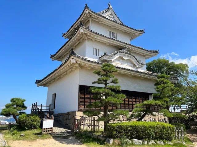 Marugame Castle Honmaru