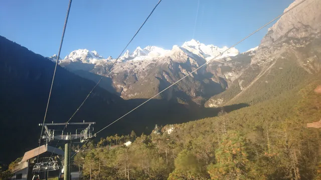 Yunshanping cableway station