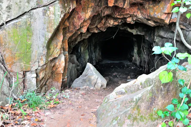 Kamikaze Cave