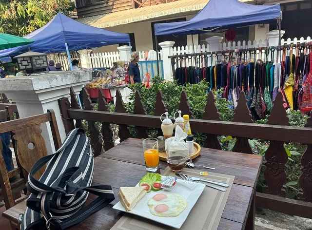 Villa Ban Pakham Hotel