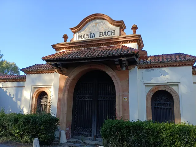 Masia Bach