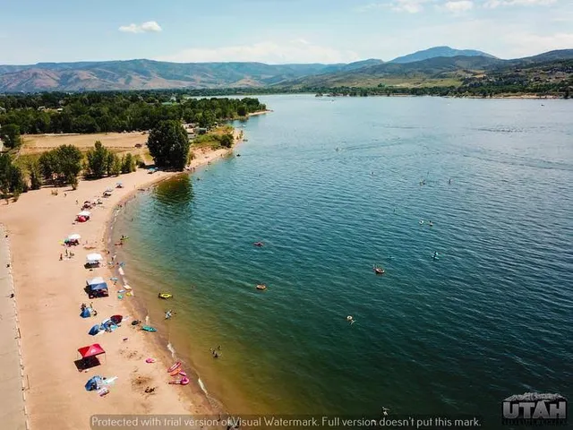 Cemetery Point Beach