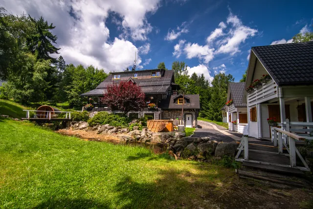 House on the Stream BORSZÓWKA