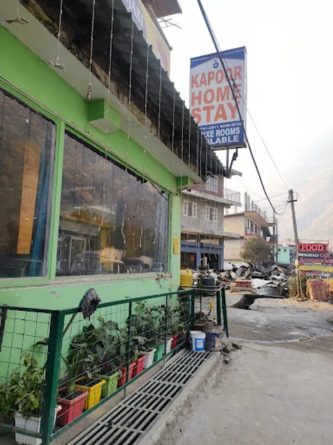 Kapoor Food Corner & Homestay