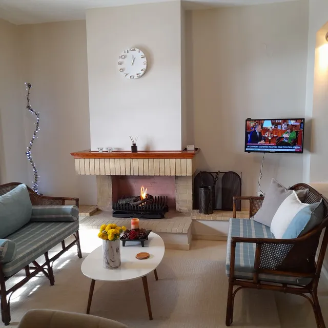 Limanaki Studios | Ελαία Λακωνίας