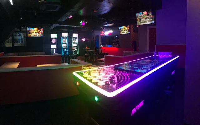 Beer Pong Bar GROVE squad 六本木店