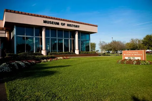 St. Petersburg Museum of History