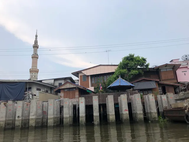 Masjid Tha It