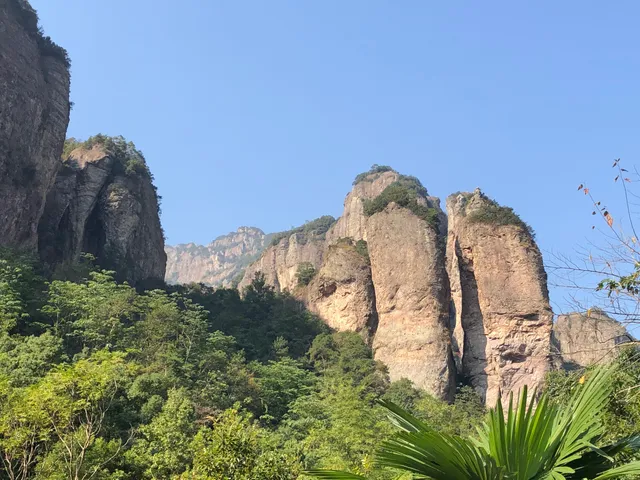 Yandang Mountain Lingfeng Scenic Area