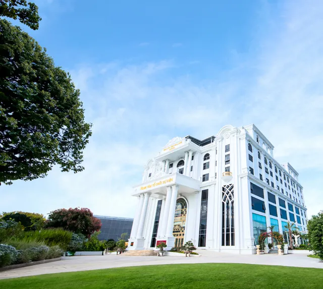 Grand View Palace Ha Long Hotel