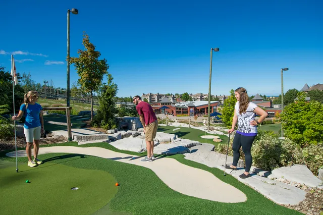 Cascade Putting Course