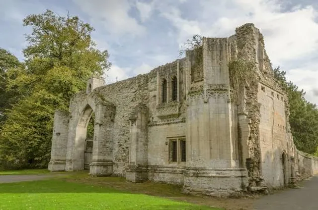 Ramsey Abbey Gatehouse