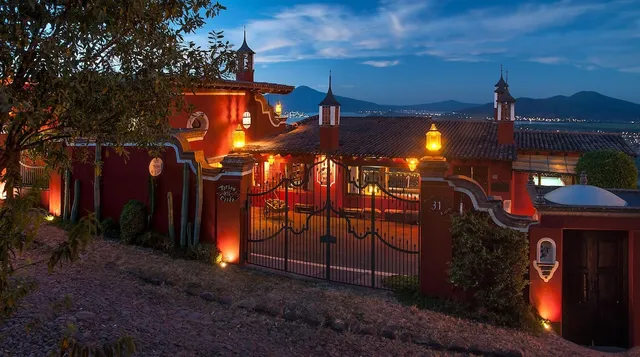 Hotel Porton Del Cielo