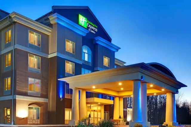 Holiday Inn Express & Suites Hamburg