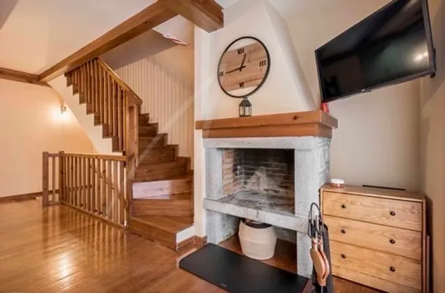 Casa Montjòia by SeaMount Rentals