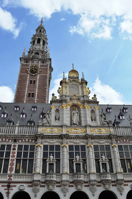 Universiteitsbibliotheek en bibliotheektoren