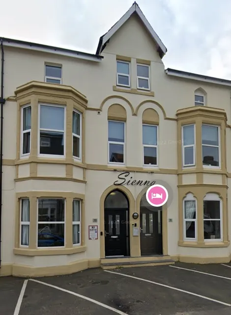 Sienna Holiday Apartments