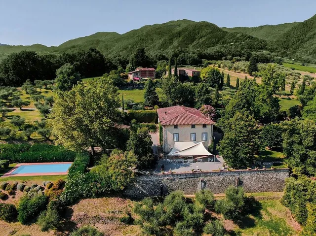 Fattoria Mansi Bernardini