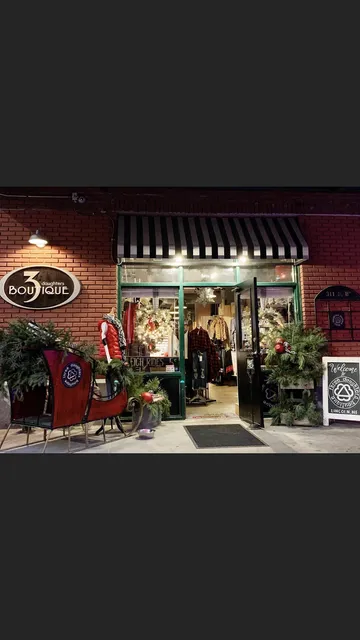 3 Daughters Boutique