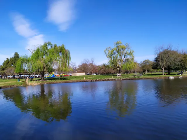 Shumway Oak Grove Regional Park