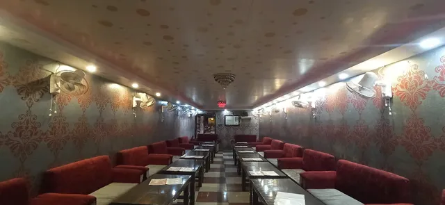 Dadi Maa Family Garden Restaurant