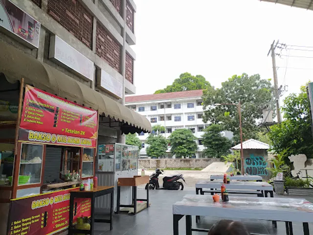 Food Court GOR Klebengan