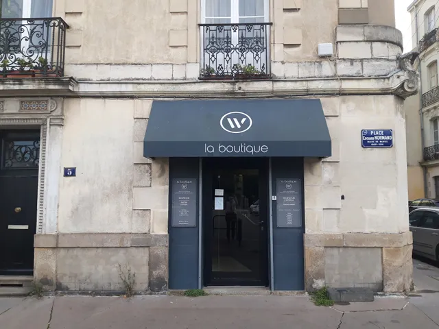 La Boutique W