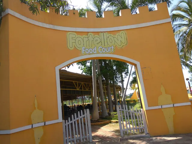 Fortellow Food Court