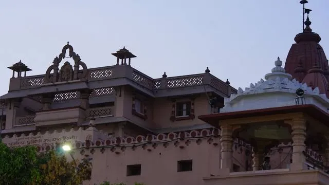 photo-1