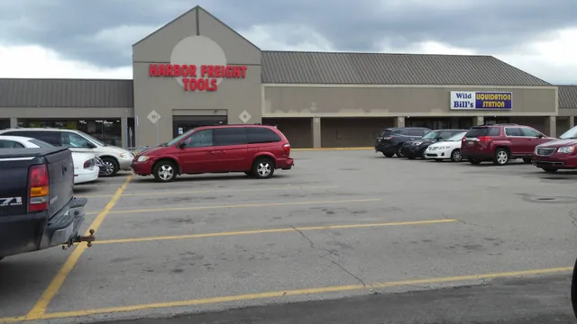 Plainfield Plaza Shopping Center