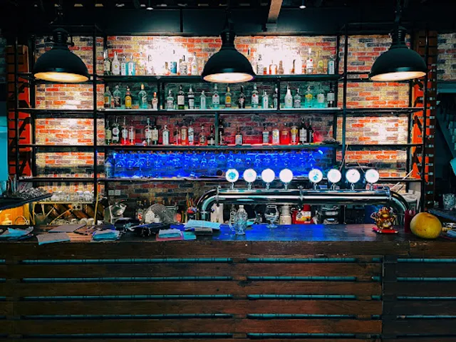 Linh Chi Craft Beer Pub