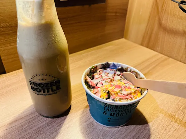 Frozen Bottle - Milkshakes, Desserts, and Ice Cream