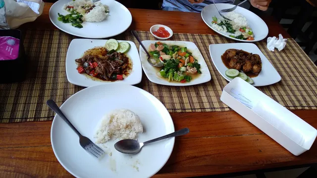 Nasi Goreng Seafood Tentang Rasa